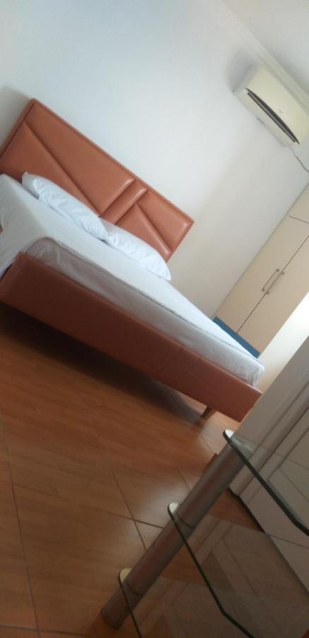 Holidays In Saranda Exterior foto